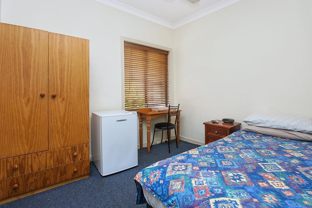 Ashfield Manor Sydney Hotel Room photo
