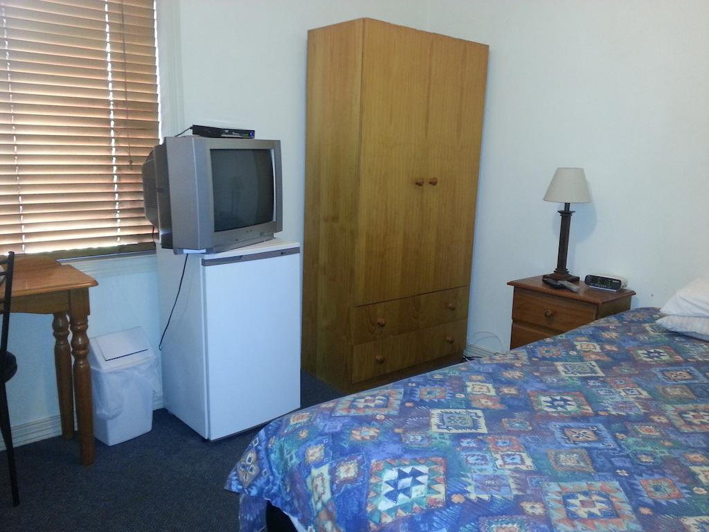 Ashfield Manor Sydney Hotel Room photo