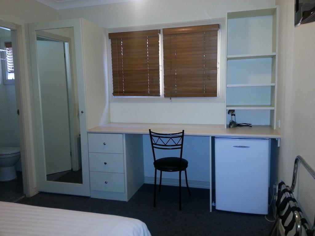 Ashfield Manor Sydney Hotel Room photo