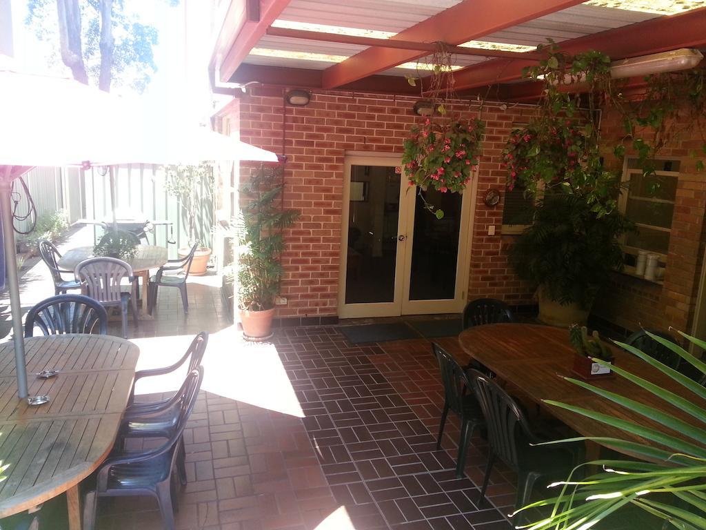 Ashfield Manor Sydney Hotel Exterior photo