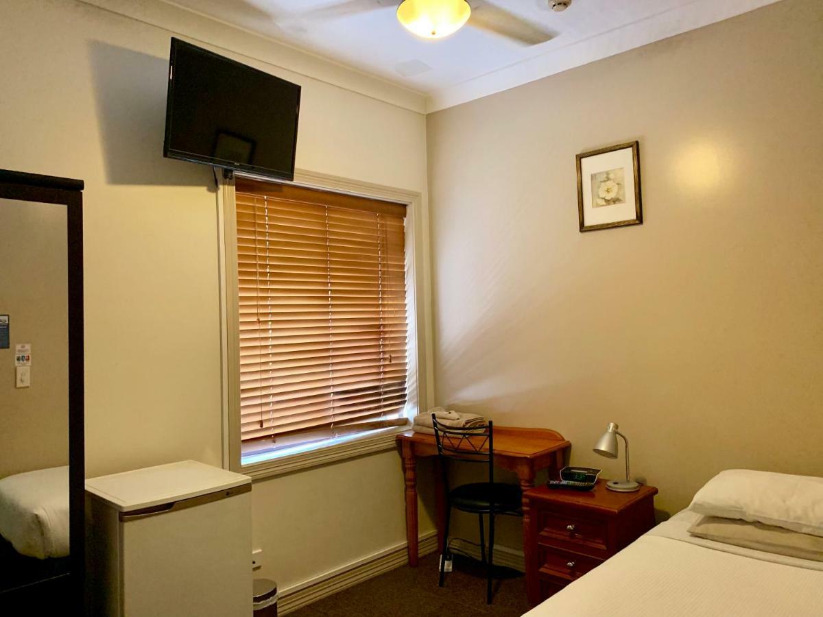 Ashfield Manor Sydney Hotel Exterior photo
