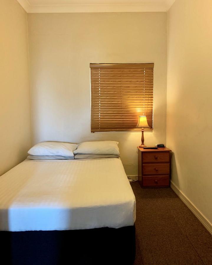 Ashfield Manor Sydney Hotel Exterior photo